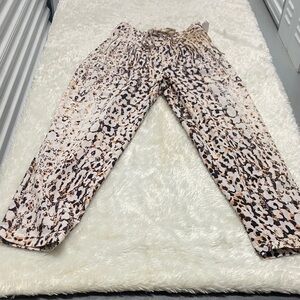 bebe Animal Print Cropped Pants